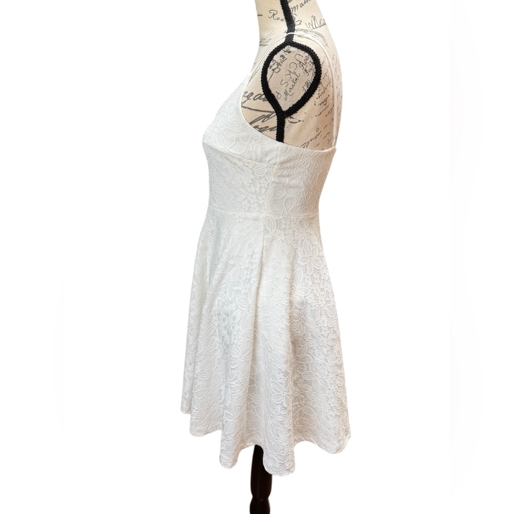 Lulu's Dress White Lace Sleeveless A-Line Women’s Size Small - Picture 3 of 13
